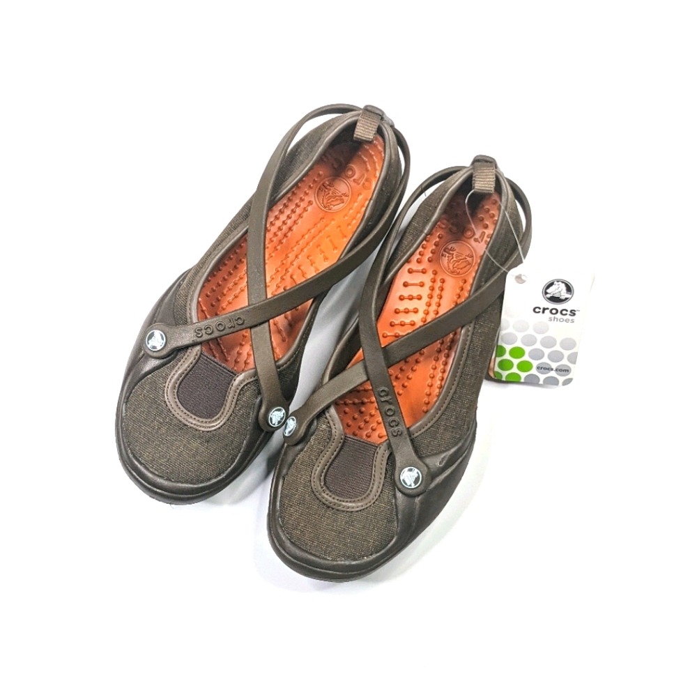 NWT CROCS Celeste Mary Jane Criss Cross Flats